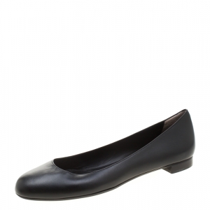 Pre Owned Fendi Black Leather Ballet Flats Size 38.5