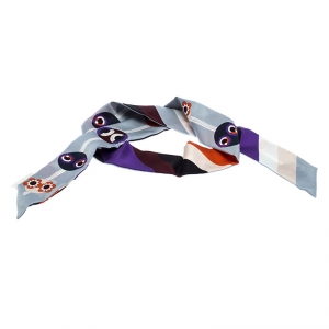 Pre Owned وشاح باندانا فندي مونستر باغز حرير تويلي