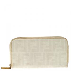 Pre Owned Fendi White Zucca Coated Canvas Zip Around Wallet