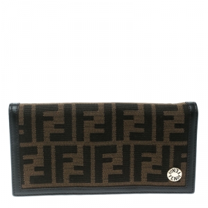 Pre Owned Fendi Tobacco Zucca Canvas Continental Wallet