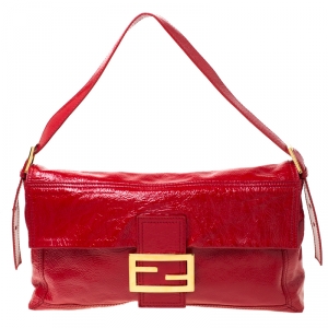 Pre Owned Fendi Red Crinkle Patent Leather Large Mamma Baguette Shoulder Bag