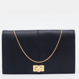 Pre Owned Fendi Black Leather Chain Clutch