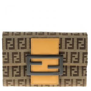 Pre Owned Fendi Beige/Peach Zucchino Canvas Compact Wallet