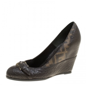 Pre Owned Fendi Dark Brown Leather and Zucca Canvas Buckle Detail Wedge Pumps Size 36