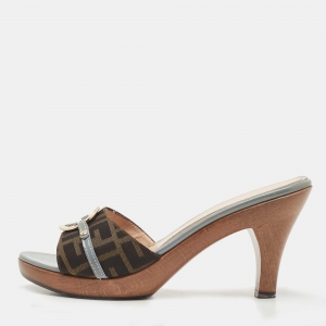 Fendi Green/Brown Tobacco Zucca Canvas And Patent Leather Slides Size 39