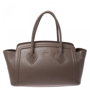 Pre Owned Furla Light Brown Leather Shoulder Bag