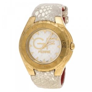 Gianfranco Ferre Mother of Pearl Gold-Plated Stainless Steel 9062J Women's Wristwatch 43 mm