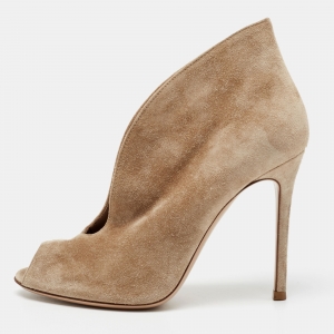 Pre Owned Gianvito Rossi Beige Suede Vamp Booties Size 36