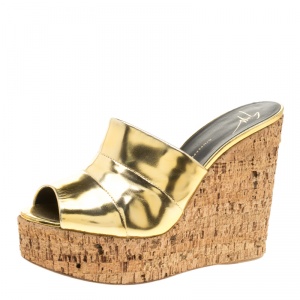 Pre Owned Giuseppe Zanotti Metallic Gold Leather Cork Wedge Slides Size 40