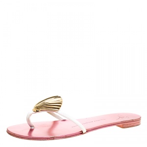 Pre Owned Giuseppe Zanotti White Leather Shell Flat Sandals Size 38