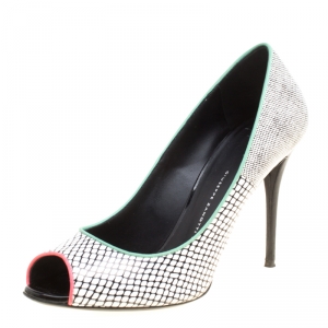 Pre Owned Giuseppe Zanotti Monochrome Printed Leather Peep Toe Pumps Size 38.5