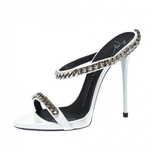 Pre Owned  Giuseppe Zanotti White Patent Leather Chain Detail Strappy Sandals Size 38