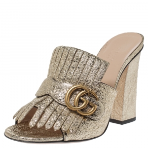 مملوكة مسبقًا Gucci Metallic Gold Foil Leather Marmont GG Fringed Details Mules Size 38.5