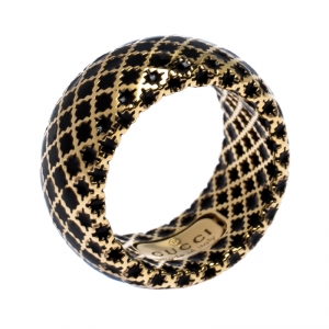 Gucci Diamantissima Black Enamel Yellow Gold Band Ring Size 50.5