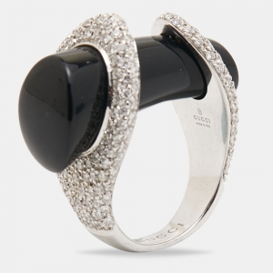 Gucci Horsebit Onyx Diamonds 18k White Gold Cocktail Ring Size 53
