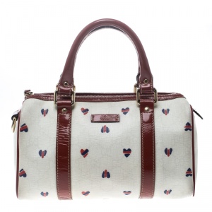 ممل وكة مسبقًا Gucci Off White/Red Coated Canvas and Patent Leather Joy Heart Boston Bag