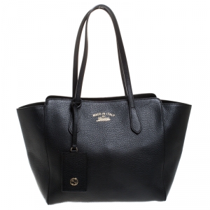 Pre Owned Gucci Black Leather Small Swing Tote