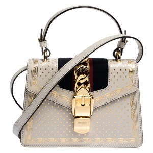 Pre Owned Gucci Cream Star Print Leather Mini Sylvie Top Handle Bag