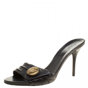 مملوكة مسبقًا Gucci Black Leather Hysteria Slides Size 38.5