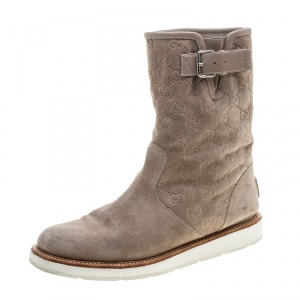 مملوكة مسبقًا Gucci Beige Guccissima Suede Quercy Flat Boots Size 37.5