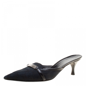 Pre Owned Gucci Black GG Canvas and Leather Slides Size 36.5