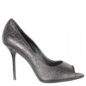 مملوكة مسبقًا Gucci Black GG Leather Pumps Size 39.5
