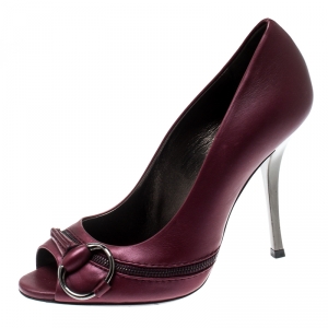 Pre Owned Gucci Plum Leather Flyod Horsebit Detail Peep Toe Pumps Size 36.5