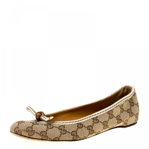 مملوكة مسبقًا Gucci Beige GG Canvas Bamboo Tassel Ballet Flats Size 37