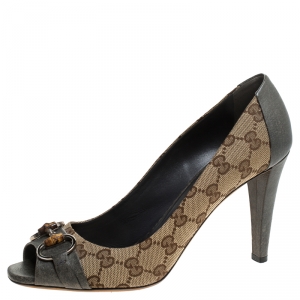Pre Owned Gucci Beige GG Canvas And Grey Leather Horsebit Peep Toe Pumps Size 40.5