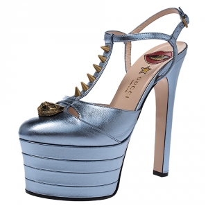 مملوكة مسبقًا Gucci Metallic Blue Leather Angel T Strap Platform Sandals Size 37.5