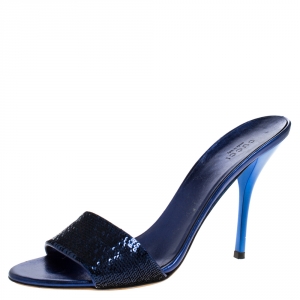  مملوكة مسبقًا Gucci Blue Sequins Open Toe Sandals Size 40.5