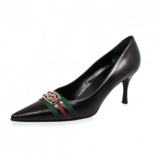 مملوكة مسبقًا Gucci Black Leather Pointed Toe Pumps With Web Detail Size 39