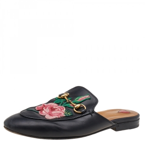 مملوكة مسبقًا Gucci Black Floral Embroidered Leather Princetown Horsebit Flat Mules Size 35.5