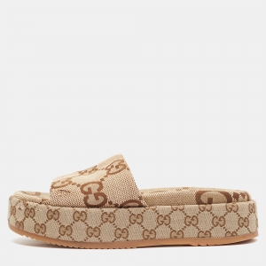 Pre Owned Gucci Beige Jumbo GG Canvas Slides Size 41.5