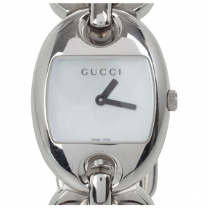 Gucci 121.5 MOP SS Marina Chain Womens Wristwatch 26 MM