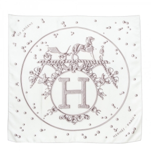 Pre Owned Hermès Cream & Grey Vif Argent Silk Scarf