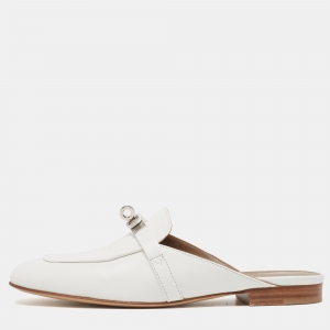مملوكة مسبقًا Hermes White Leather Oz Flat Mules Size 36.5
