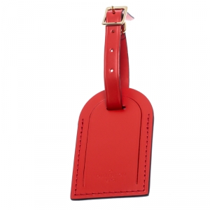 مملوكة مسبقًا Louis Vuitton Red Leather Luggage Tag