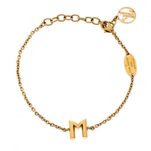 مملوكة مسبقًا Louis Vuitton Gold Tone LV & ME Letter M Charm Bracelet