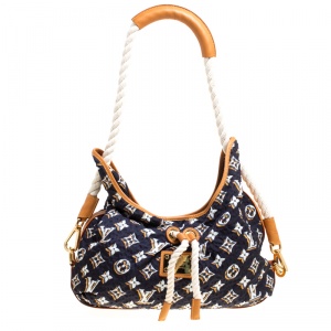 مملوكة مسبقًا Louis Vuitton Navy Blue Monogram Limited Edition Bulles MM Bag