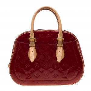 Pre Owned Louis Vuitton Pomme D’amour Vernis Summit Drive Bag