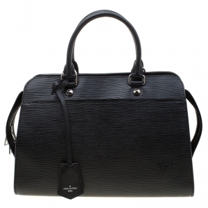 Pre Owned Louis Vuitton Black Epi Leather Vaneau MM Bag
