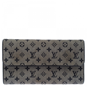 مملوكة مسبقًا Louis Vuitton Enere Monogram Idylle Porte Tresor International Wallet