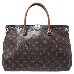 مملوكة مسبقًا Louis Vuitton Black Monogram Canvas Pallas Bag