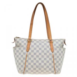 مملوكة مسبقًا حقيبة لوي فيتون توتالي كانفاس داميي ه أزور PM