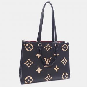 Louis Vuitton  Leather MM Onthego Totes