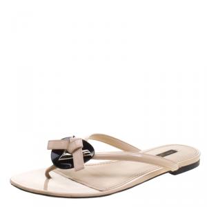 Louis Vuitton Beige Patent Leather Bow Flat Sandals Size 38