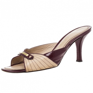 Pre Owned Louis Vuitton Beige Leather Slides Size 38