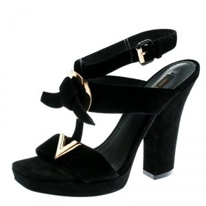 Pre Owned صندل لوي فيتون ميداليون سويدي أسود مقاس 37