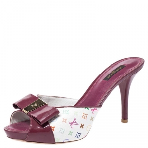 مملوكة مسبقًا Louis Vuitton Purple Patent Leather And Monogram Canvas Peep Toe Slides Size 38.5